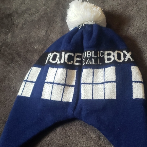 New! Doctor Who Blue Police Box T.A.R.D.I.S. Hat - Picture 3 of 8